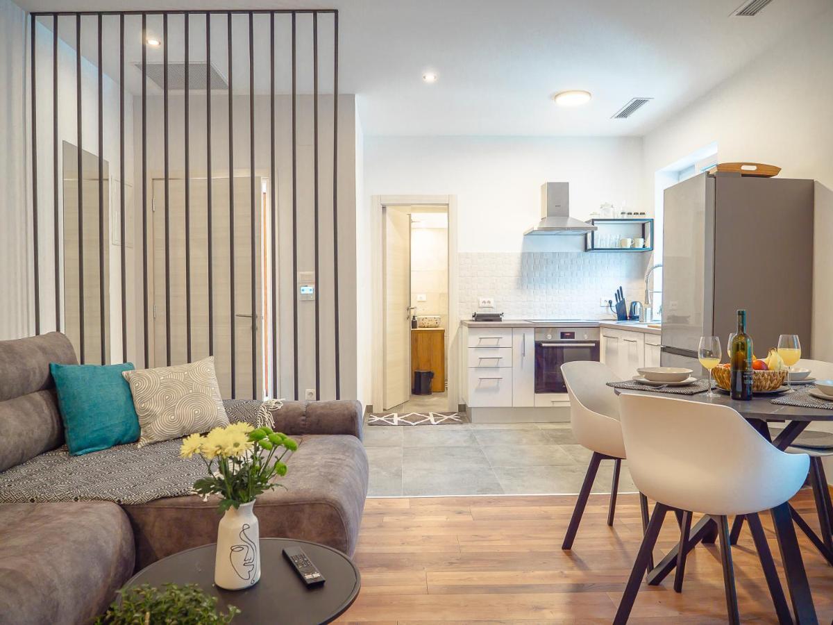 Apartmani Dora & Luka Рийека Екстериор снимка