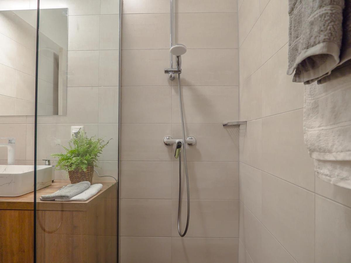 Apartmani Dora & Luka Рийека Екстериор снимка